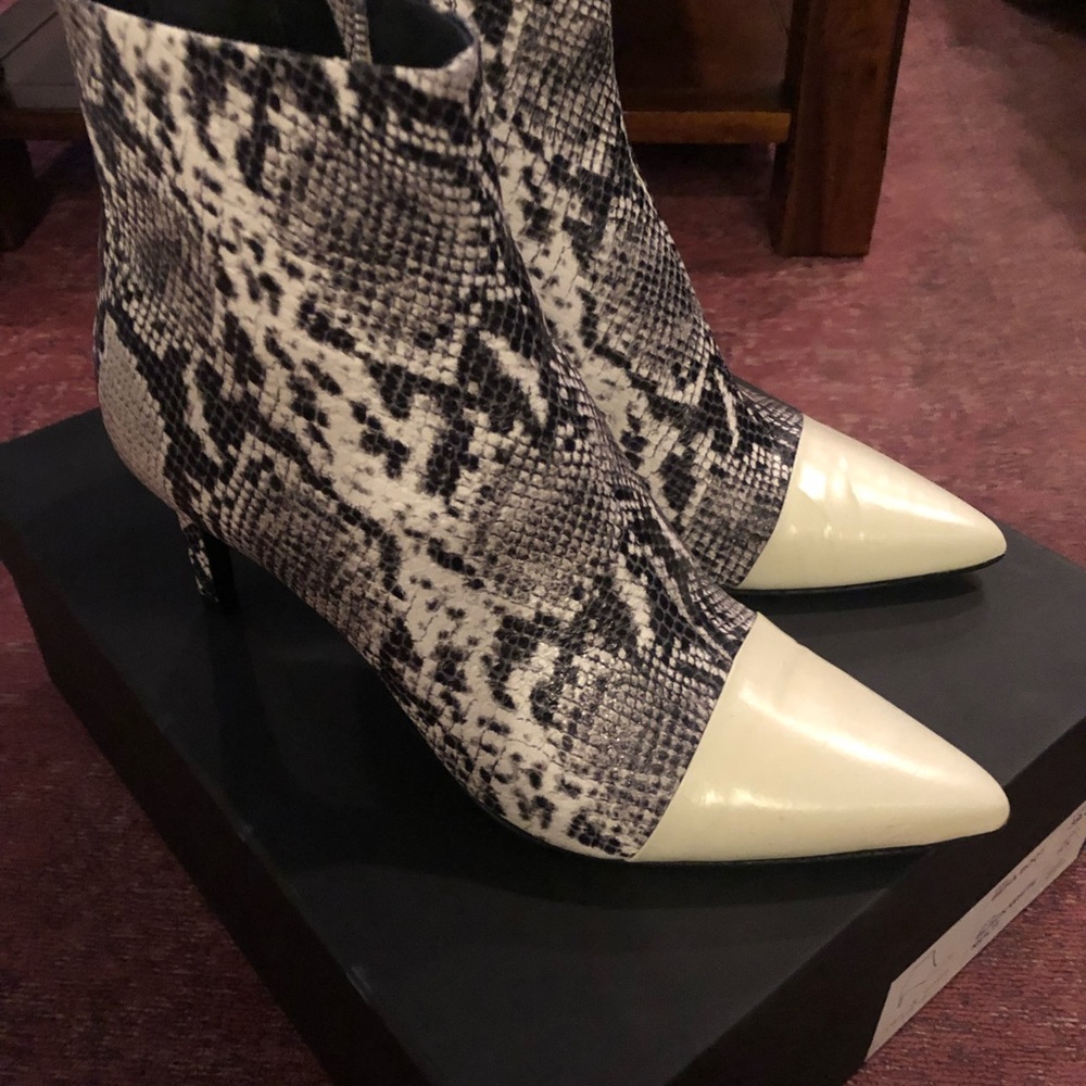 Rag and Bone Beja boot. Never worn. Size 39.5